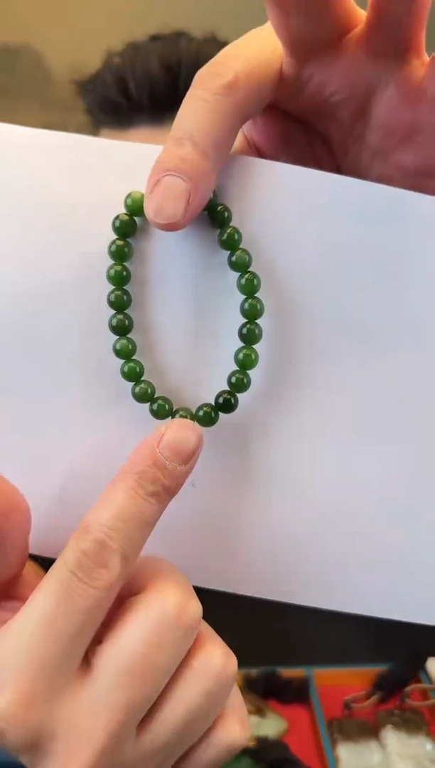 未镶嵌手串和田玉卡8