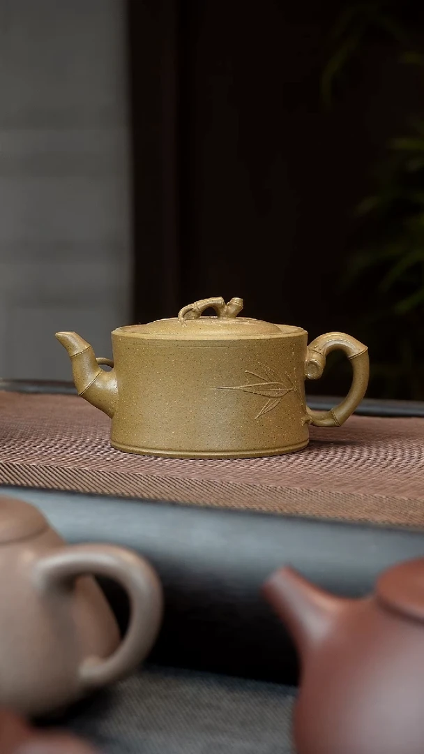 【闪购商品】紫砂茶壶老段泥 一品竹段 150CC