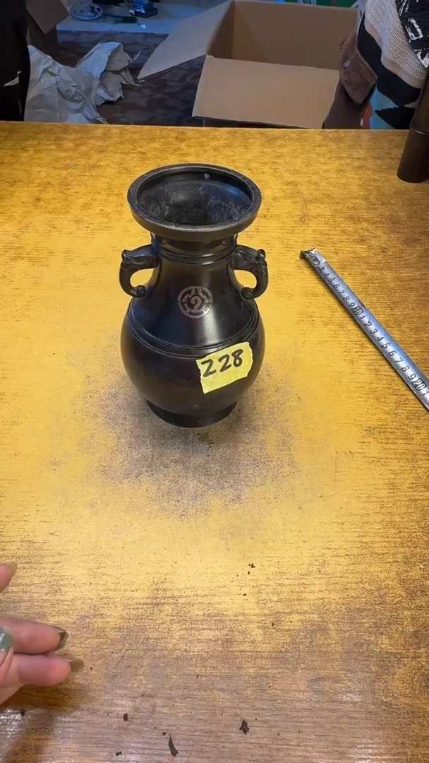 瓷器瓷器瑕疵破破228