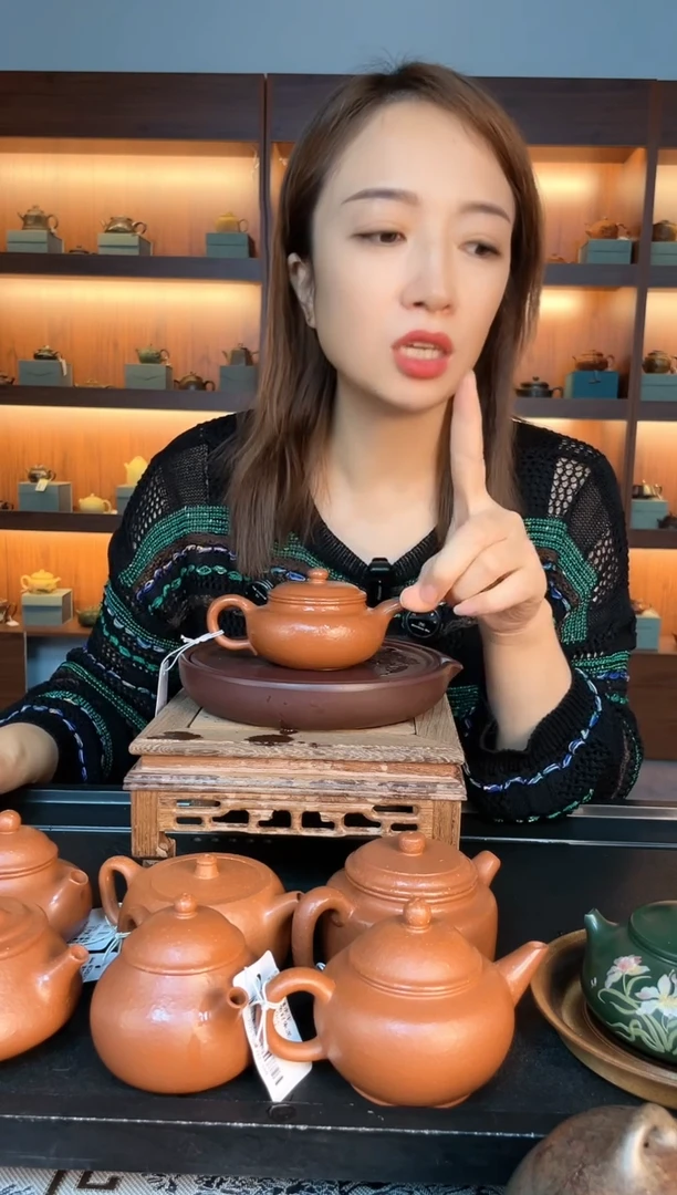茶壶紫砂光器仿古 8目鱼籽朱泥 潘友兰