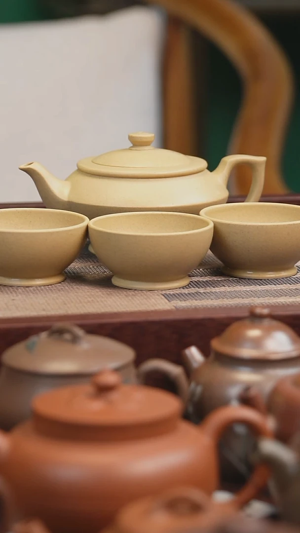 【闪购商品】紫砂茶壶本山绿精工半手汉云