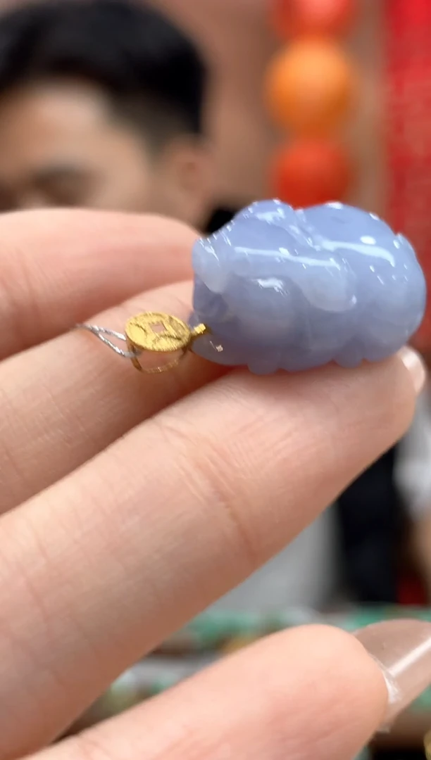 【闪购商品】翡翠吊坠(不含链)18K金镶嵌福猪