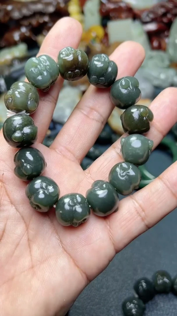 和田玉未镶嵌把件0