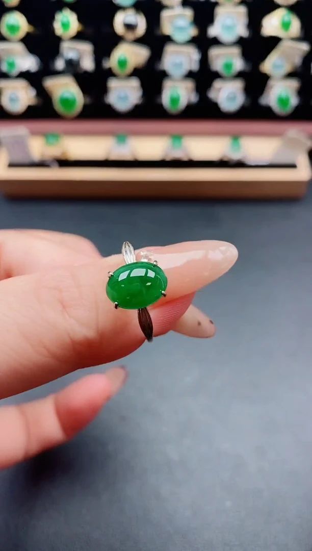 银S925镶嵌戒指翡翠1