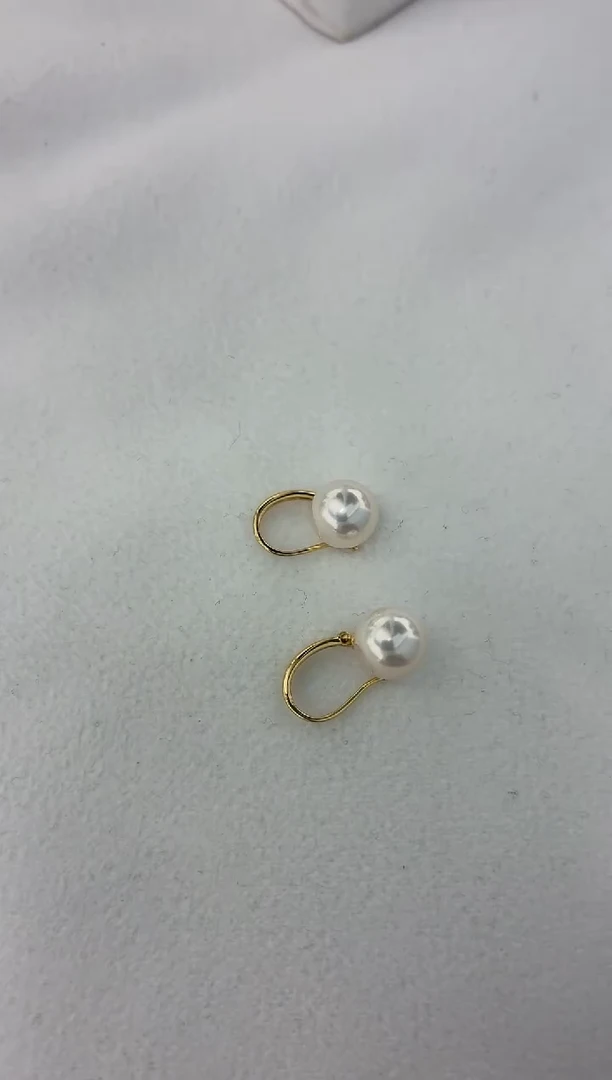 18K金镶嵌耳饰海水珍珠耳钩8.5-9微瑕