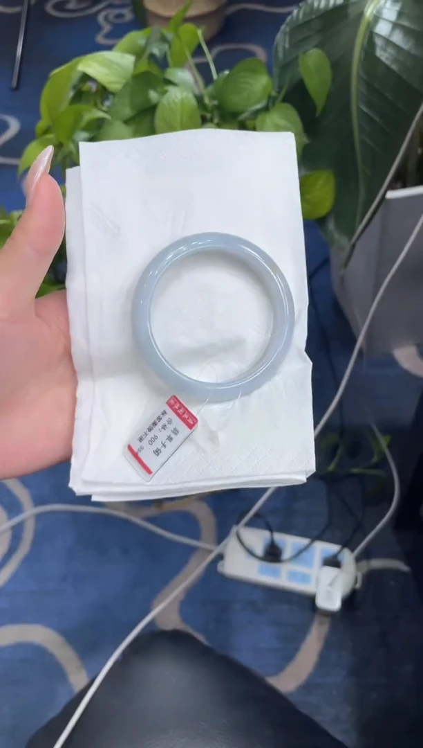 未镶嵌手镯翡翠5553****