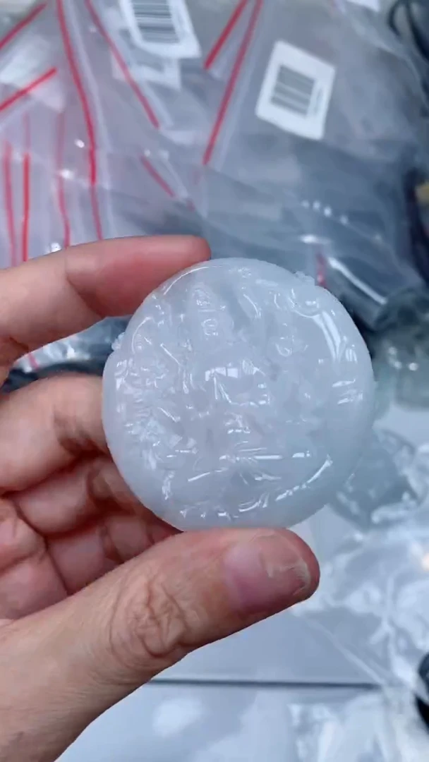 颈饰未镶嵌翡翠吊坠