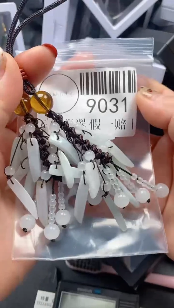 吊坠(不含链)未镶嵌翡翠9031