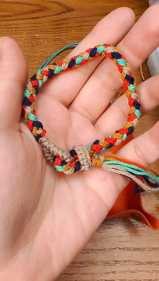 【 西亚珠饰 】配珠随发1条