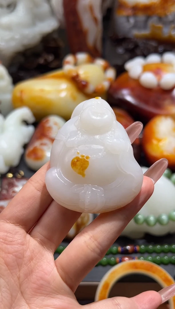 未镶嵌和田玉把件顺****6和田玉