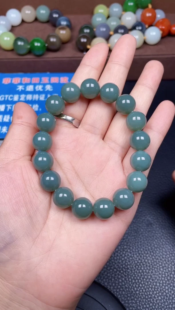 未镶嵌和田玉挂件F32