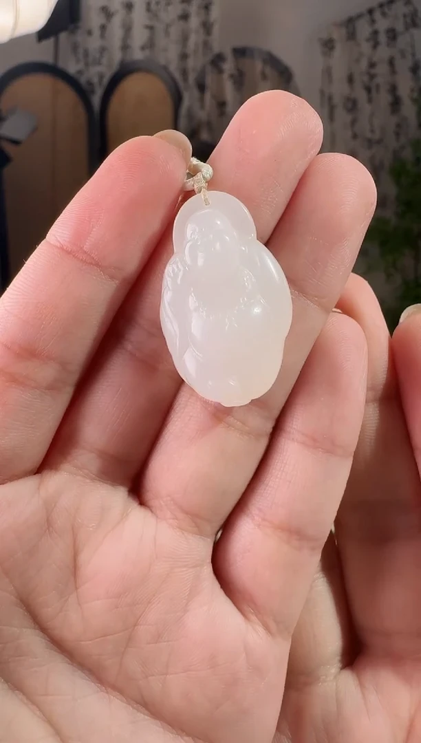 颈饰未镶嵌和田玉白玉逍遥佛