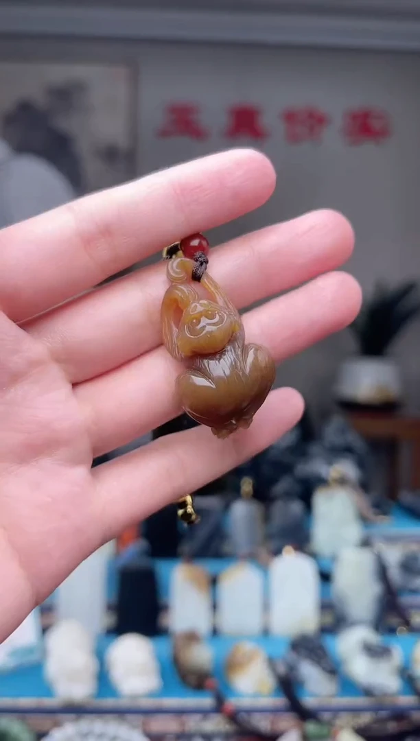 未镶嵌和田玉挂件1