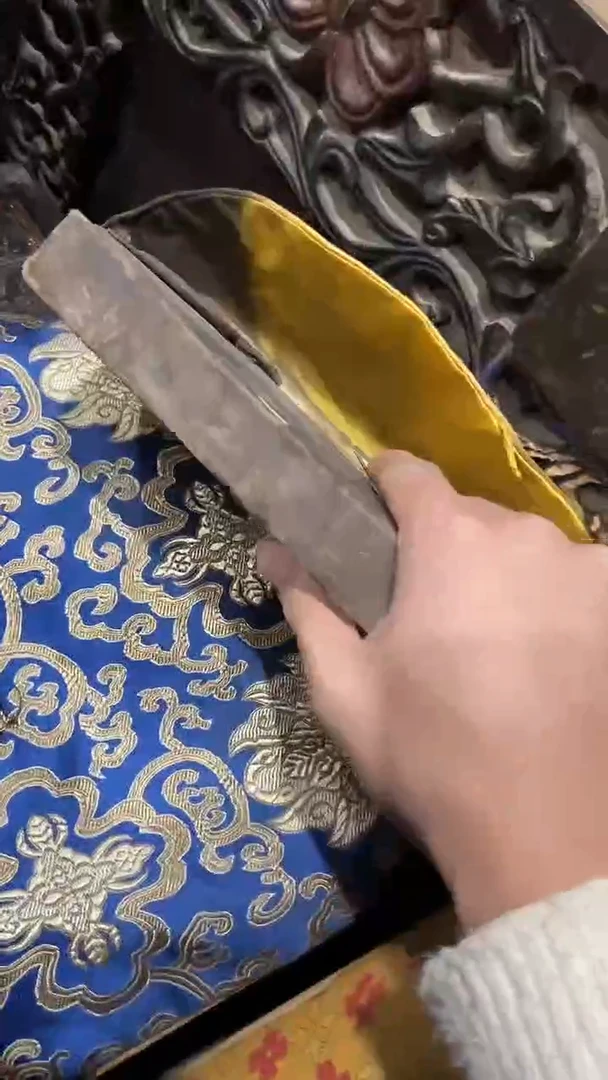 木1个黑本本111111