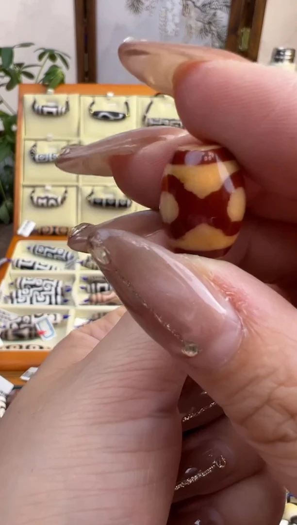 【闪购商品】玛瑙/玉髓吊坠(不含链)未镶嵌29.微瑕随机发货