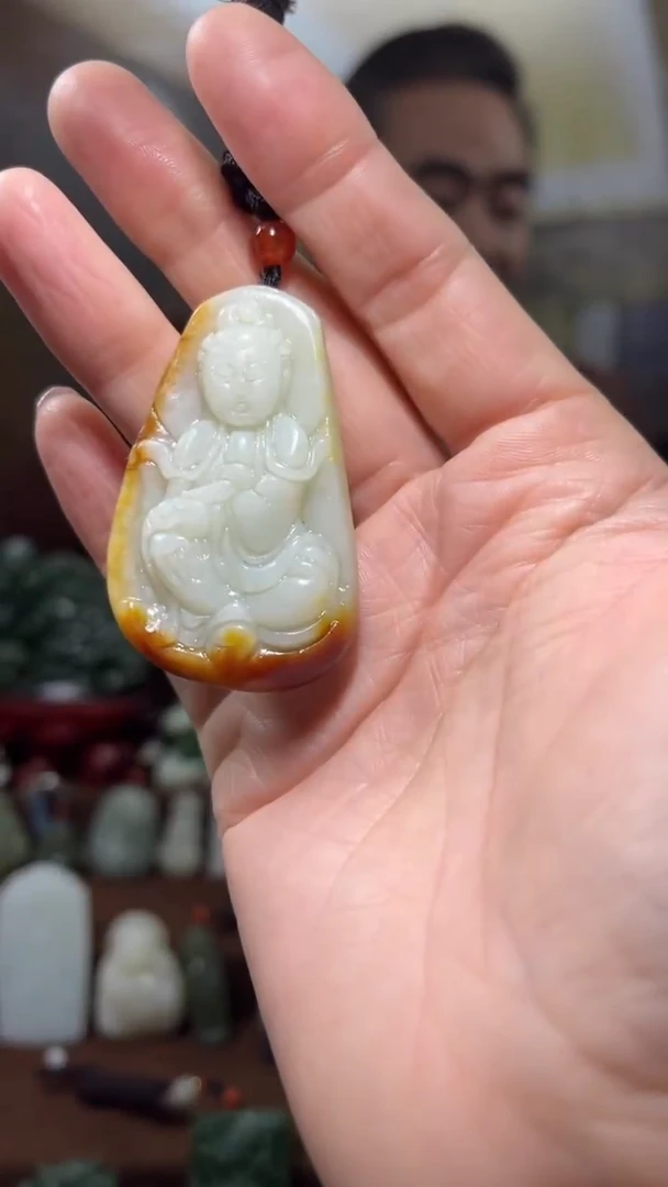 颈饰未镶嵌和田玉·