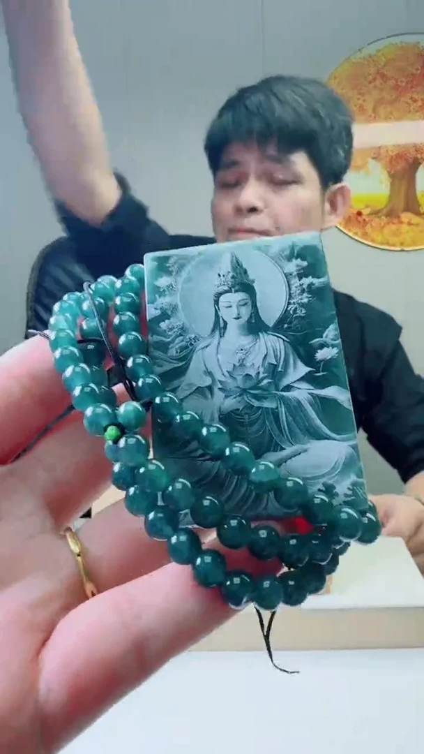 颈饰未镶嵌翡翠天然A货翡翠  多样性随机发其一