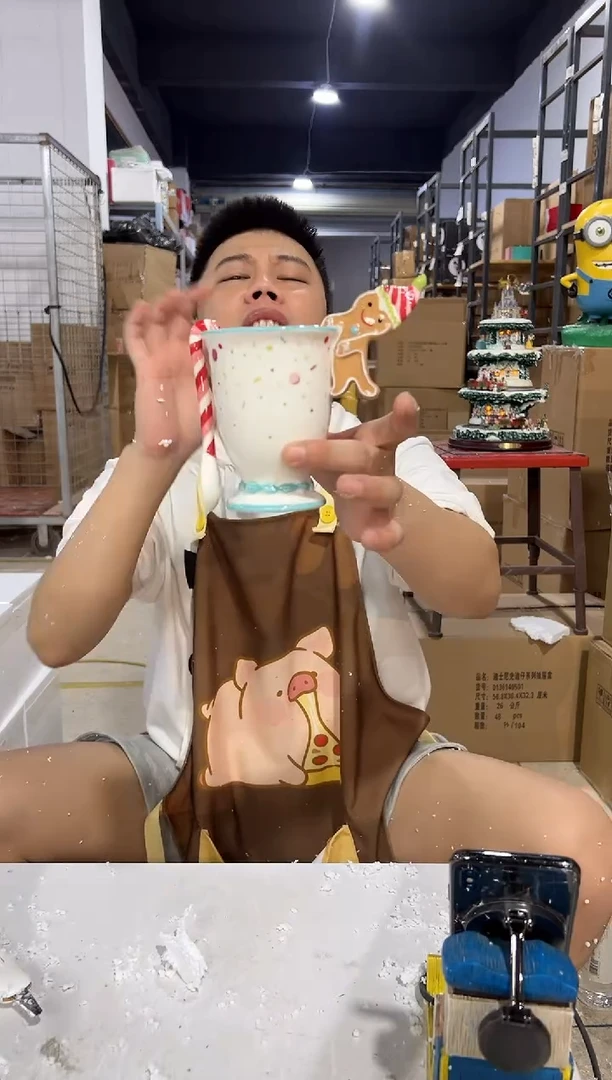 瓷片姜饼人一杯一勺