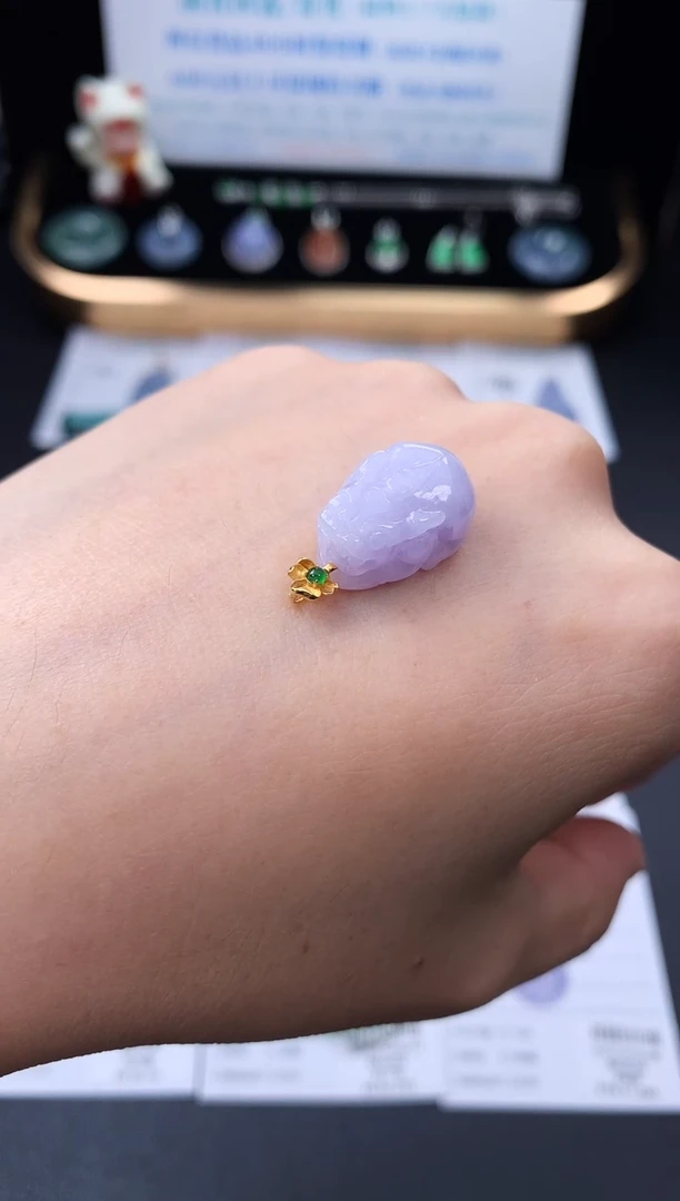 18K金镶嵌挂件翡翠48小时鉴赏期 退货不扣服务费