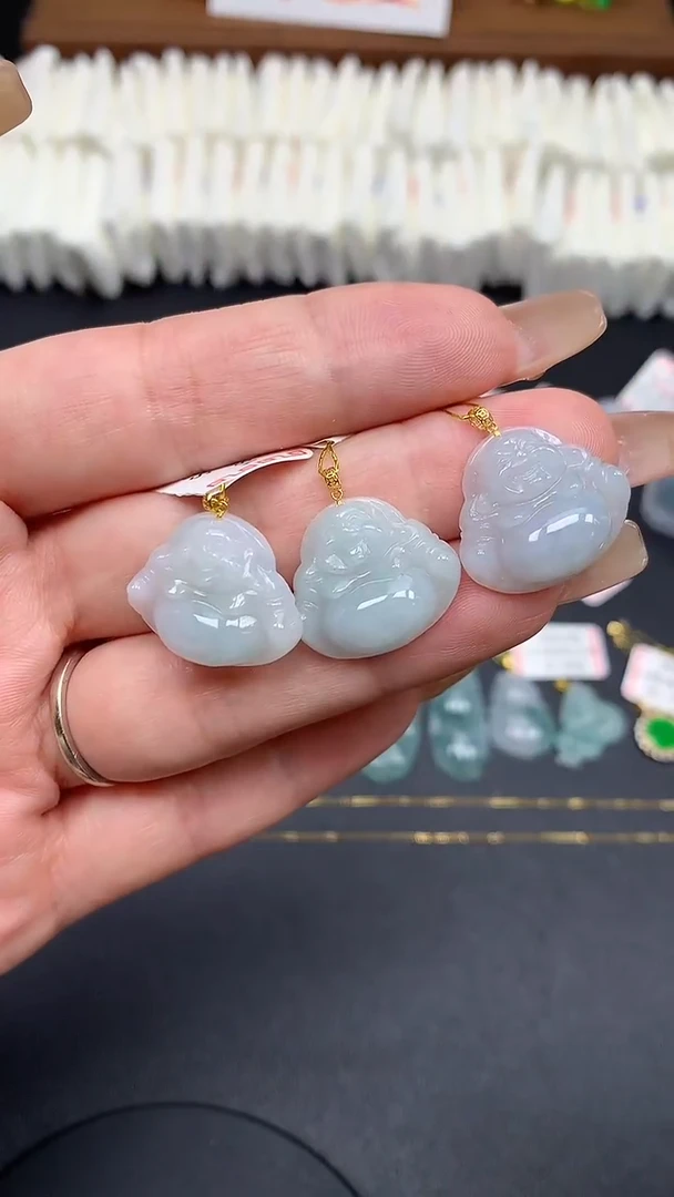 翡翠18K金镶嵌吊坠(不含链)MS180947（多样性发一件）