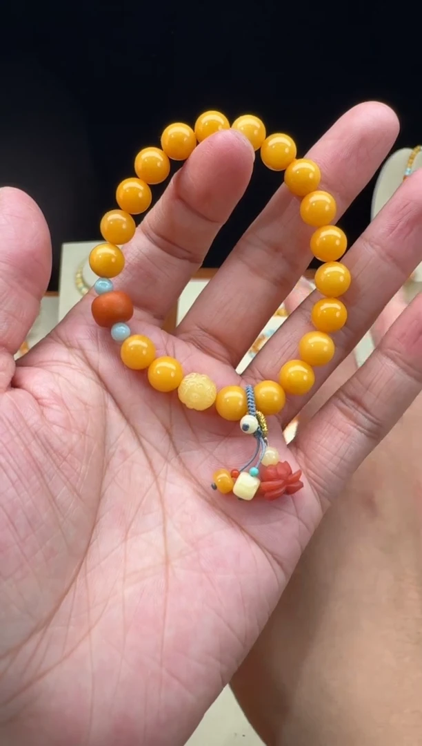 未镶嵌蜜蜡手链鸡油黄