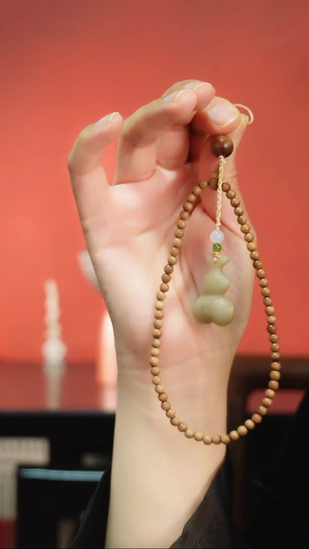 未镶嵌手链和田玉手串+