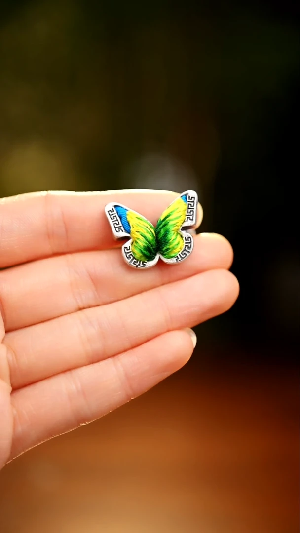 刺绣私人定制苗族手工A392