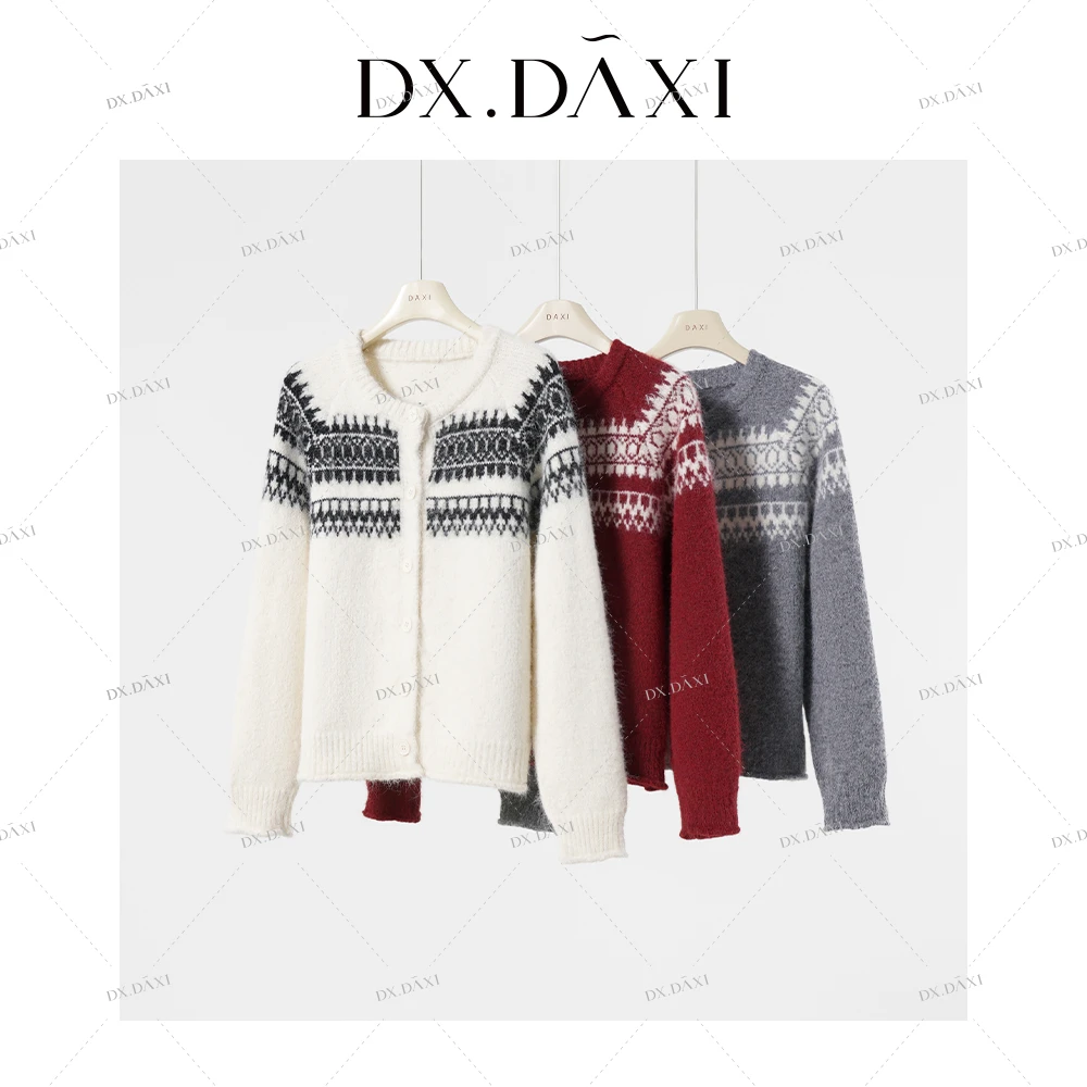 DX.DAXI【新年战衣】秋冬复古提花拼色圆领长袖针织衫+帽子两件套女