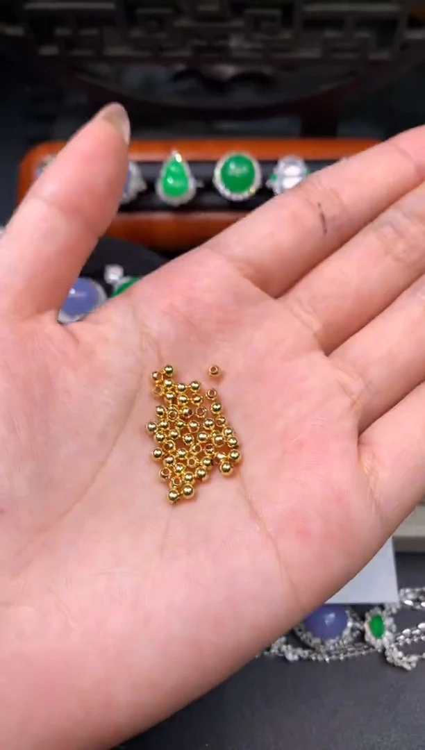 18K金镶嵌散珠翡翠ঞ****淇金珠子