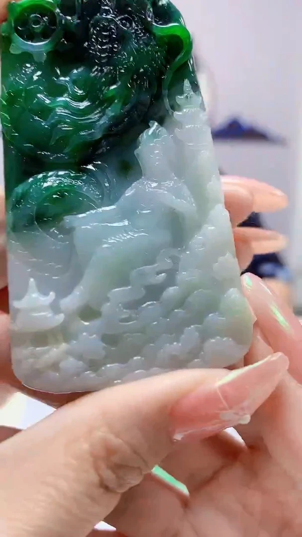 【闪购商品】定制翡翠未镶嵌4688DD-毛货挂件