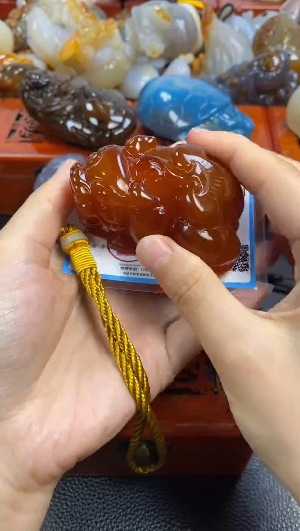 未镶嵌手把玛瑙/玉髓清**月1