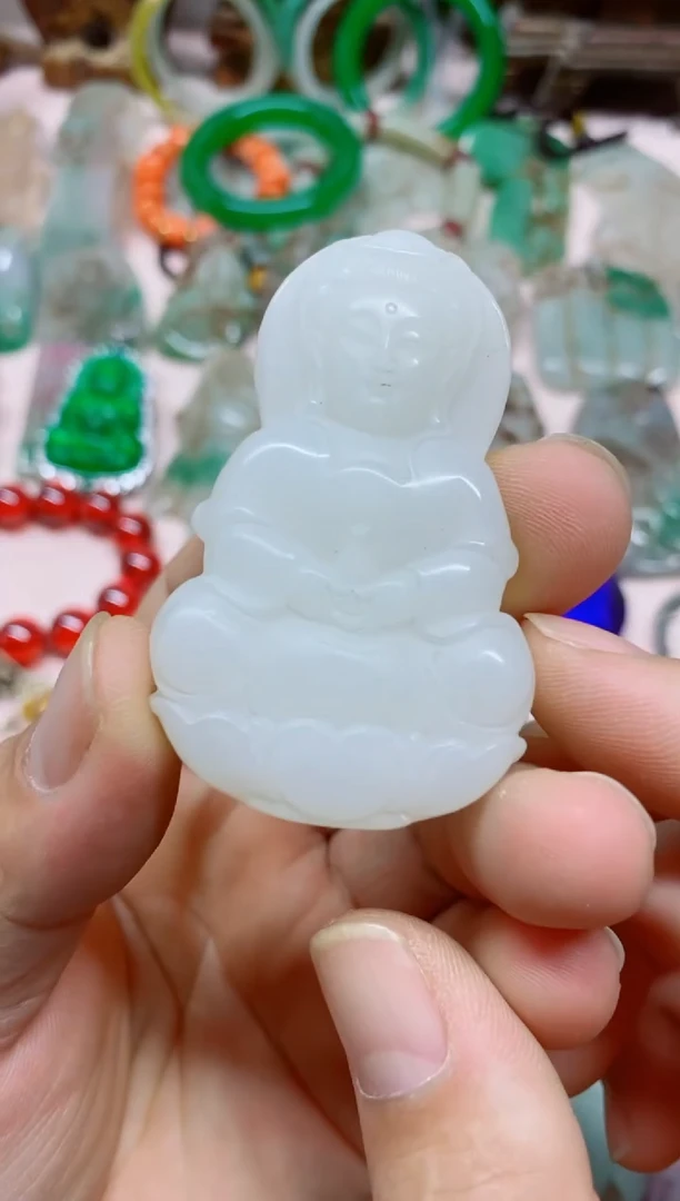 1直播间的实时画面