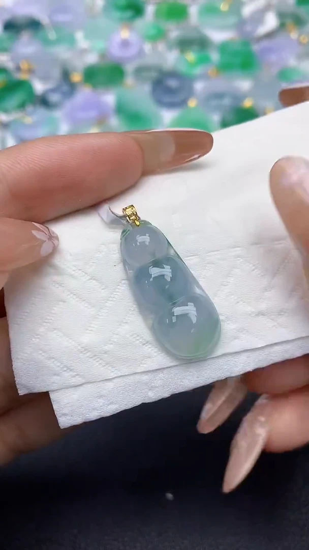 颈饰18K金镶嵌翡翠a货假一赔三支持复检百元上9元证书费自理