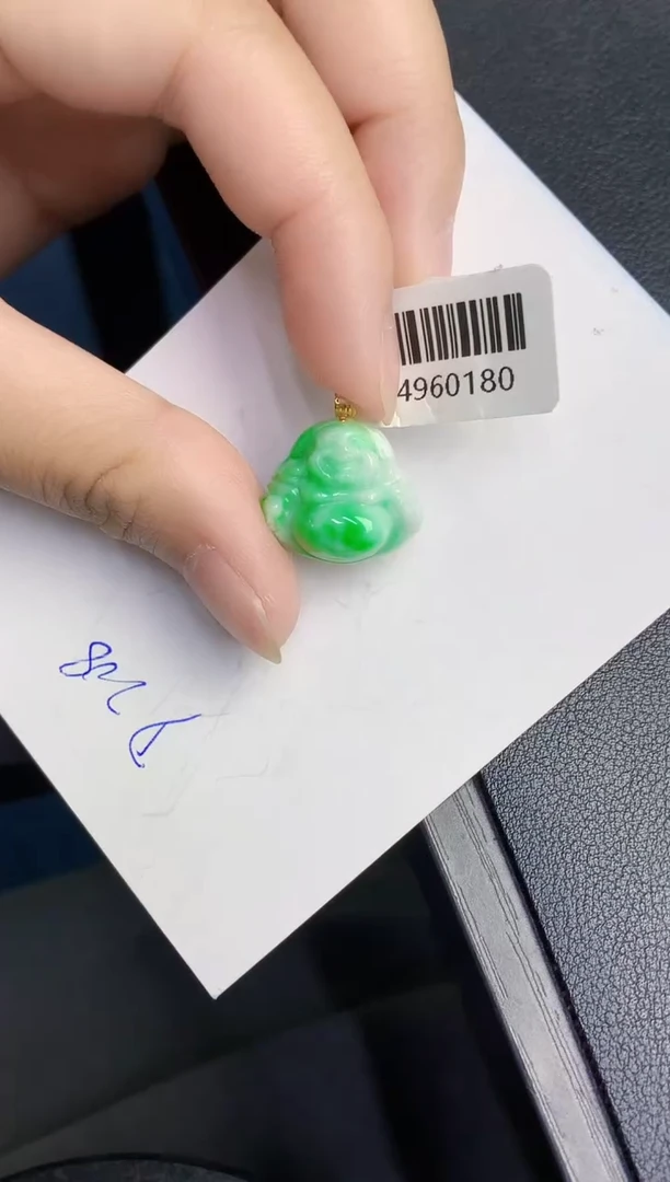 翡翠18K金镶嵌颈饰000000000