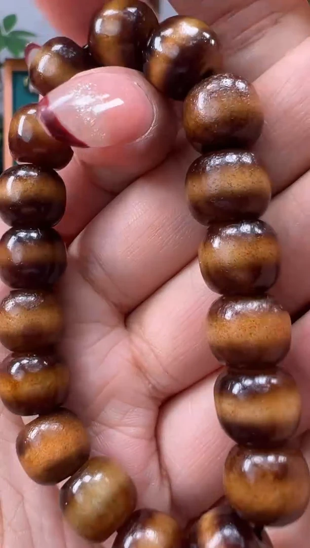 合金颈饰玛瑙/玉髓（覆膜）31.(微瑕)