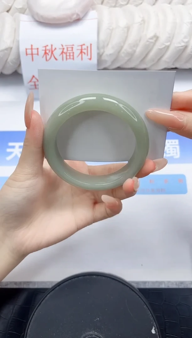 未镶嵌手镯石英质玉91-60