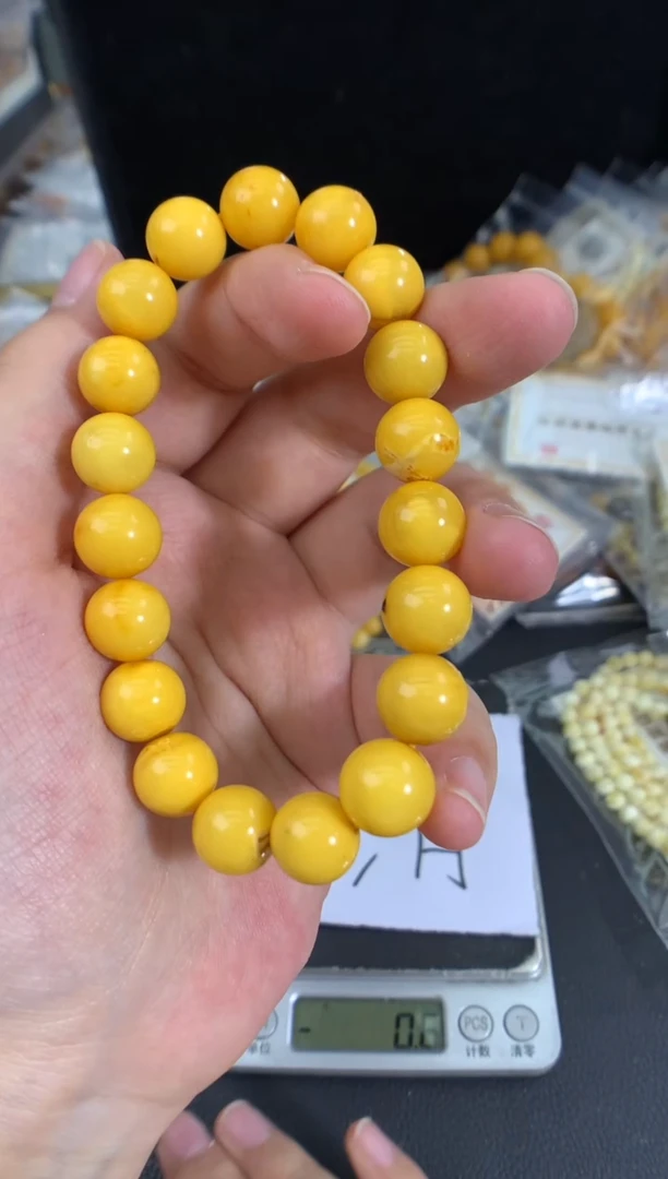 蜜蜡未镶嵌珠宝奇石1