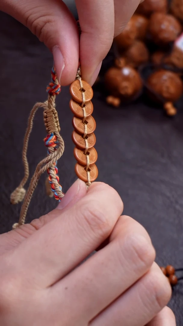 橄榄核手串/手链五帝钱