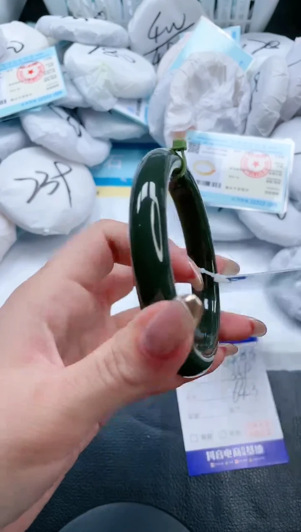 【闪购商品】和田玉手镯未镶嵌19V283-64