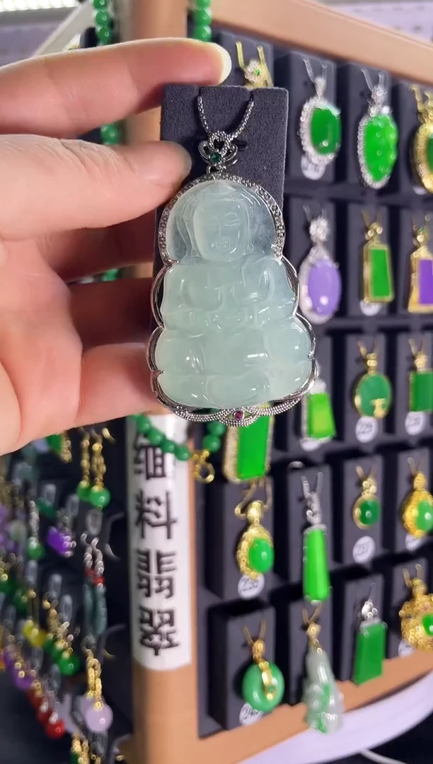 【闪购商品】翡翠耳饰银S925镶嵌225...