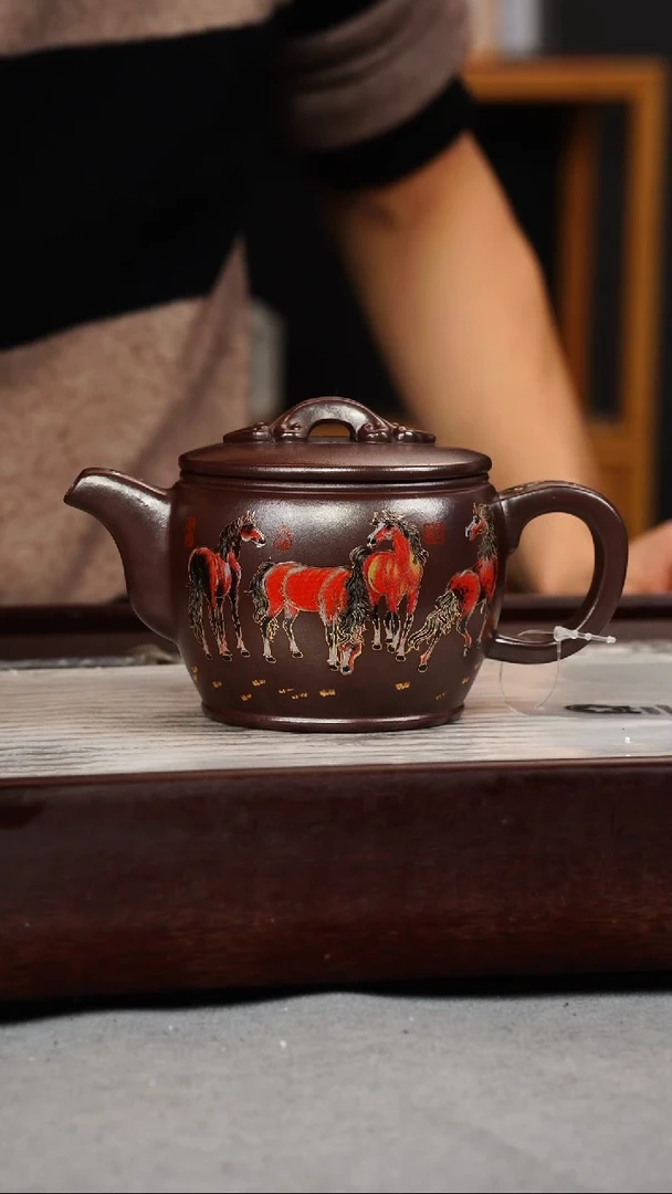 【闪购商品】紫砂茶壶石红 汉瓦 八骏珐琅彩