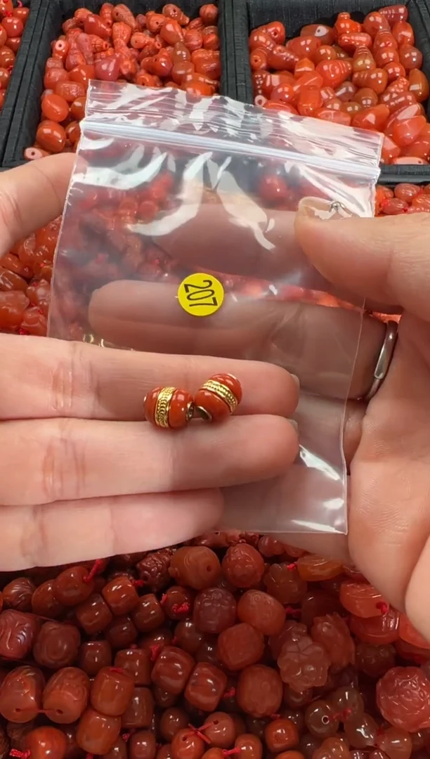 【闪购商品】南红玛瑙颈饰未镶嵌1