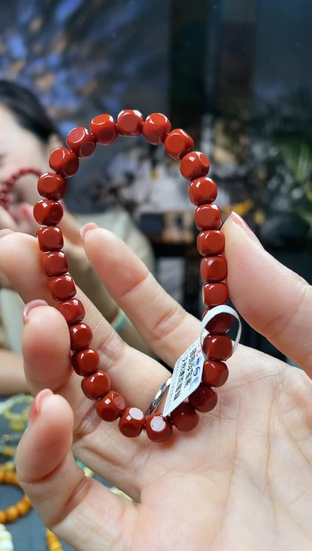 【闪购商品】南红玛瑙手链未镶嵌手链