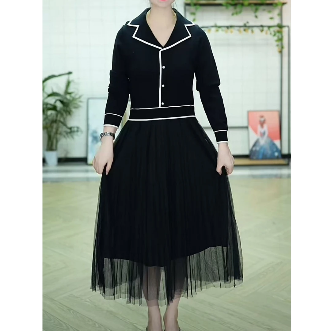 X0266 气质连衣裙女显瘦时尚减龄遮肉蕾丝针织休闲拼接刺绣A字裙