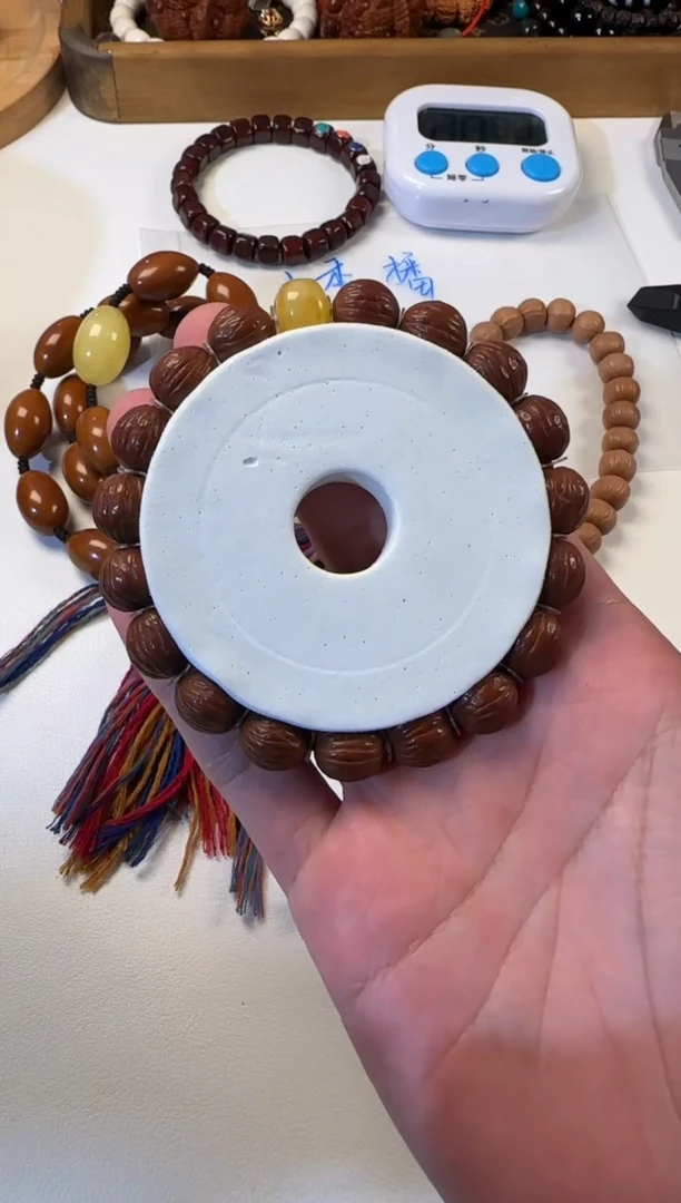 手串猴头核桃上车