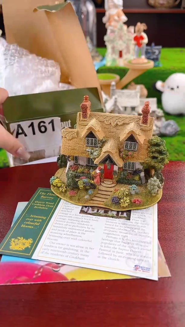 【闪购商品】紫砂茶宠Lilliput中古小房子161