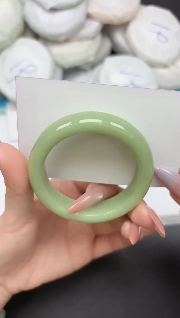 未镶嵌手镯石英质玉59-50-51