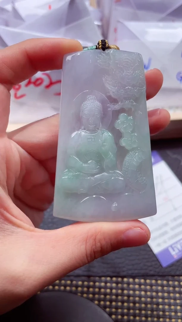 未镶嵌挂件翡翠000888 阿弥