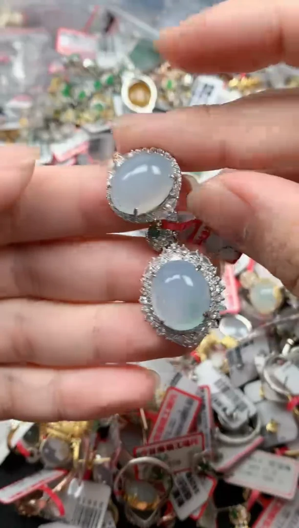 翡翠戒指银S925镶嵌天然缅甸翡翠