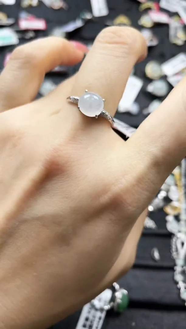 颈饰未镶嵌翡翠我